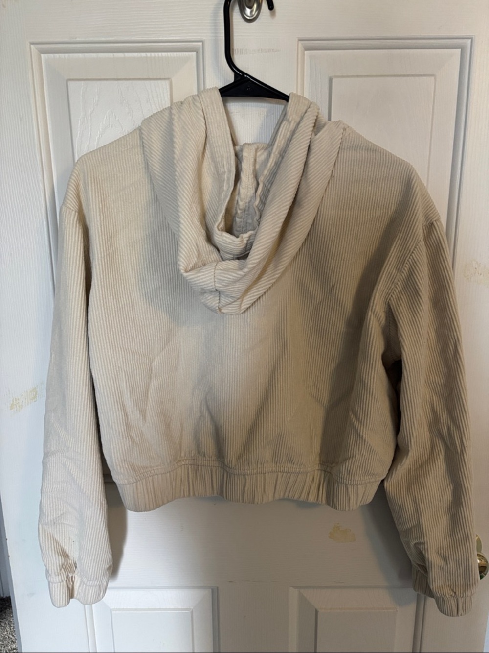 Cropped Jacket - Picture 2 of 3